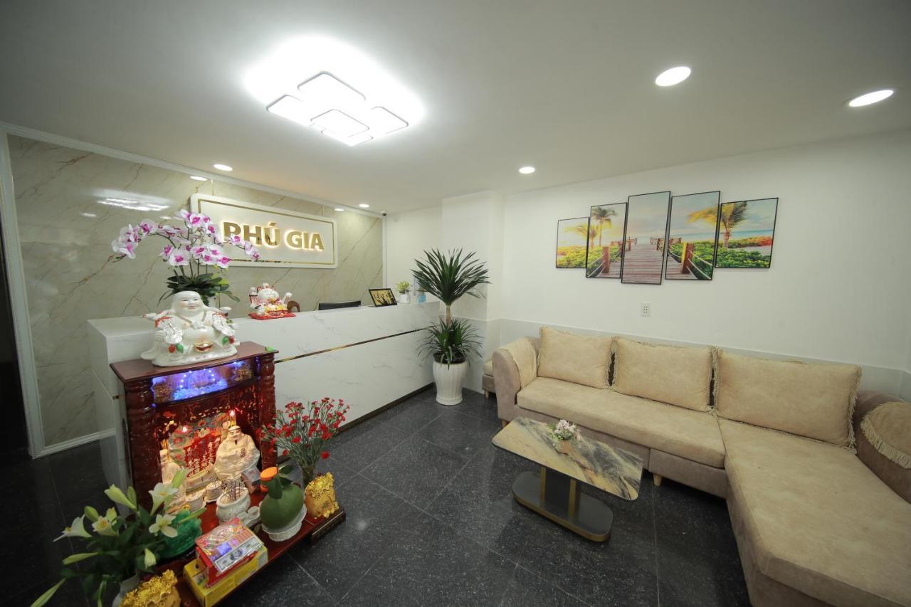 Phu Gia Bui Vien Hotel Ho Chi Minh City Exterior photo
